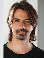 Photograph of Dr. Julian König