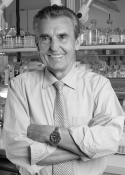Foto von Herrn Prof. Dr.-Ing. Ernst Dieter Gilles